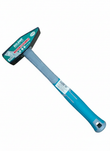 Ciocan 1500 g cu mâner din fibră – rezistent și echilibrat
