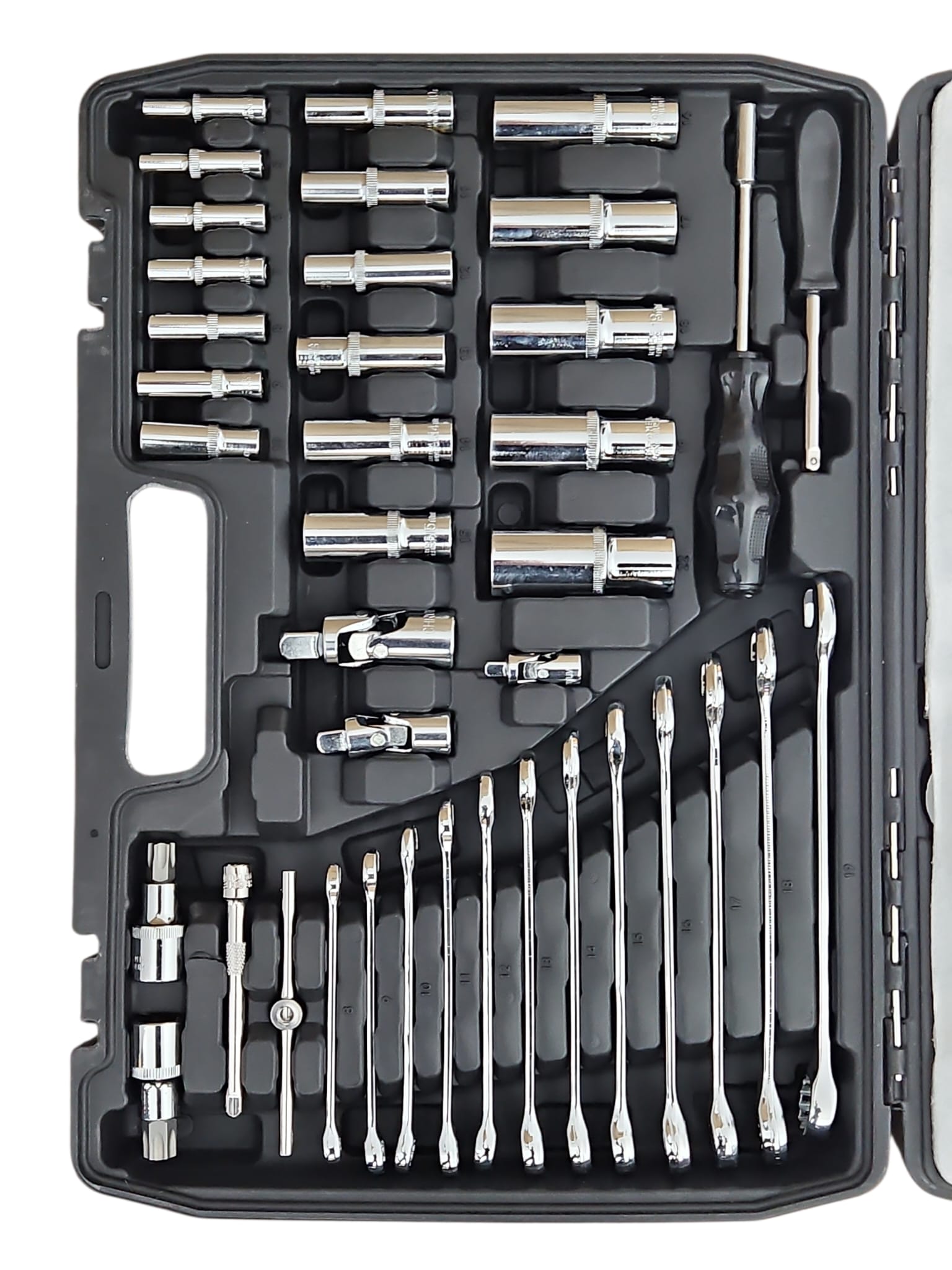 Trusa 216 piese,chei  combinate si tubulare